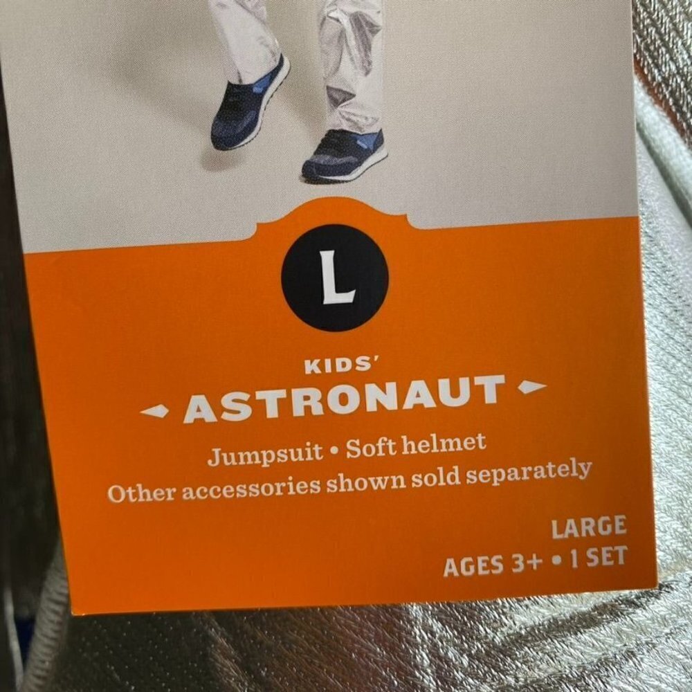 Target Kids’ Astronaut Halloween Costume Jumpsuit Headpiece Hyde & EEK! Boutique - Picture 11 of 12